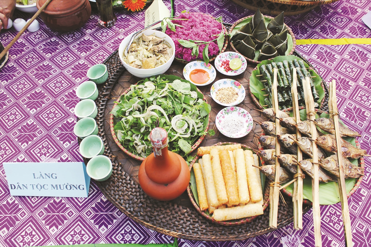 'Chạm' vào di sản ẩm thực Mường để mở ra sinh kế mới - 8