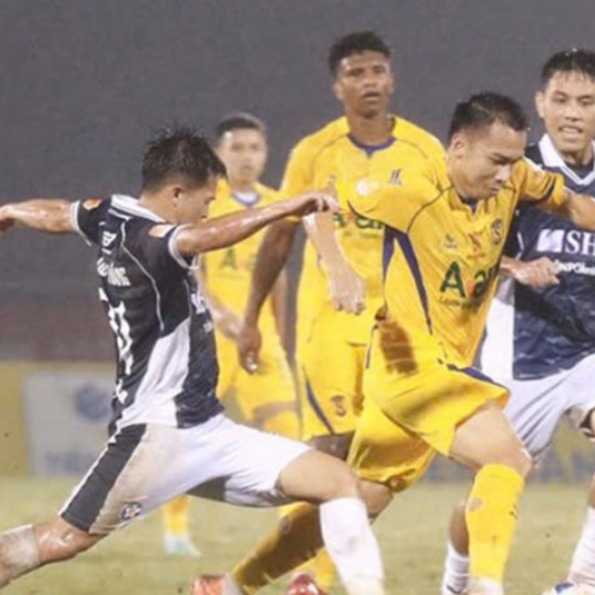  - Video bóng đá SLNA - Đà Nẵng: Kịch tính 5 bàn và thẻ đỏ (Cúp Quốc gia)