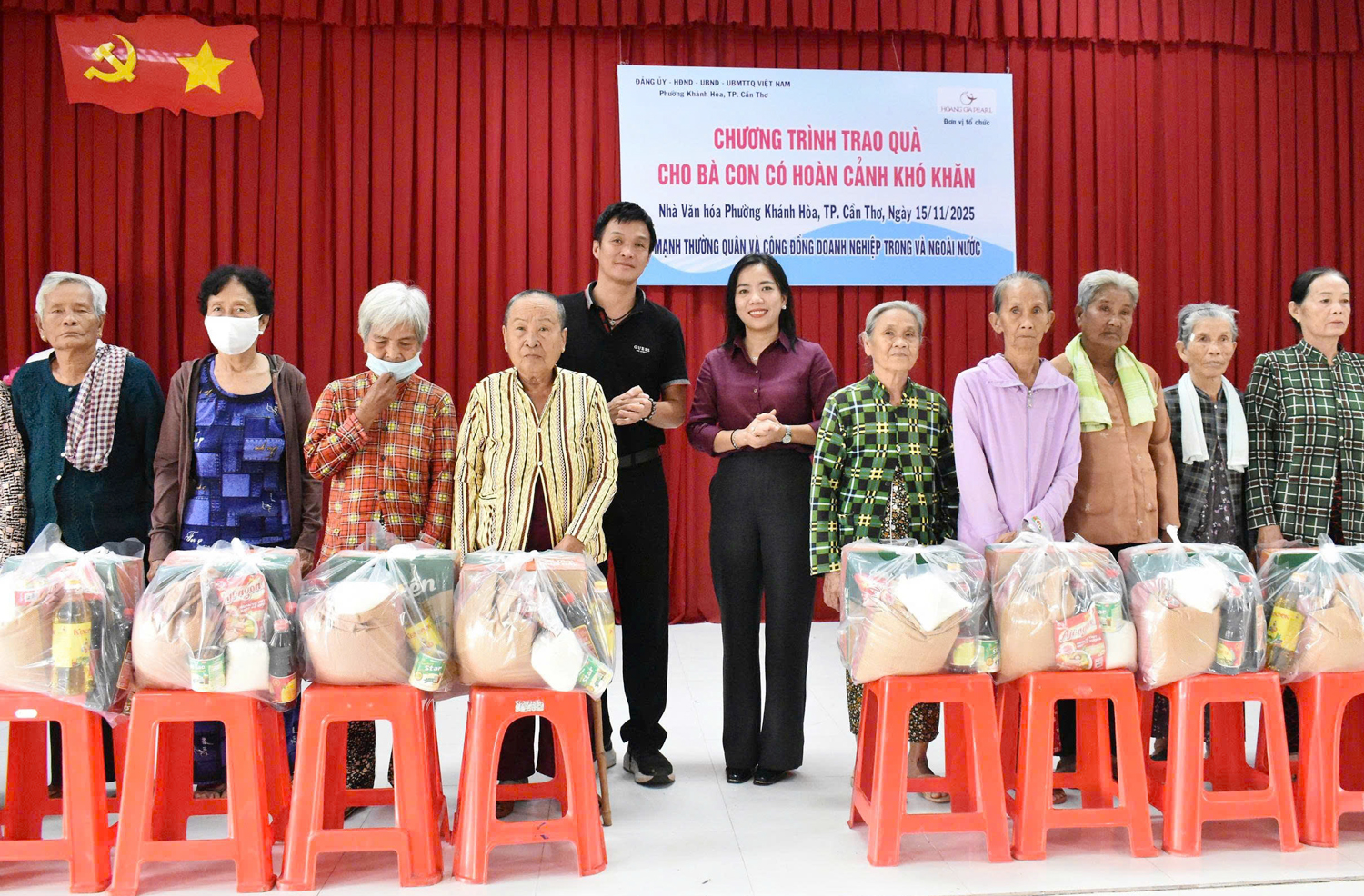 Đoàn bác sĩ TP.HCM khám bệnh, phát thuốc miễn phí tại Cần Thơ - 8