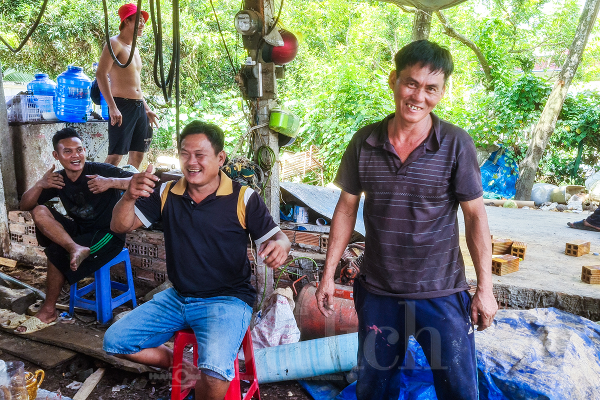 Dọc ngang miền sông nước ghé thăm xưởng đóng thuyền bên cồn - 16