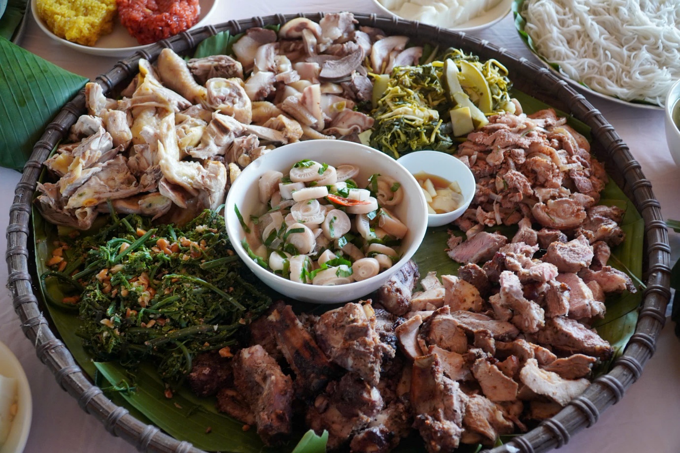 de du khach “cham” vao di san am thuc muong - 1