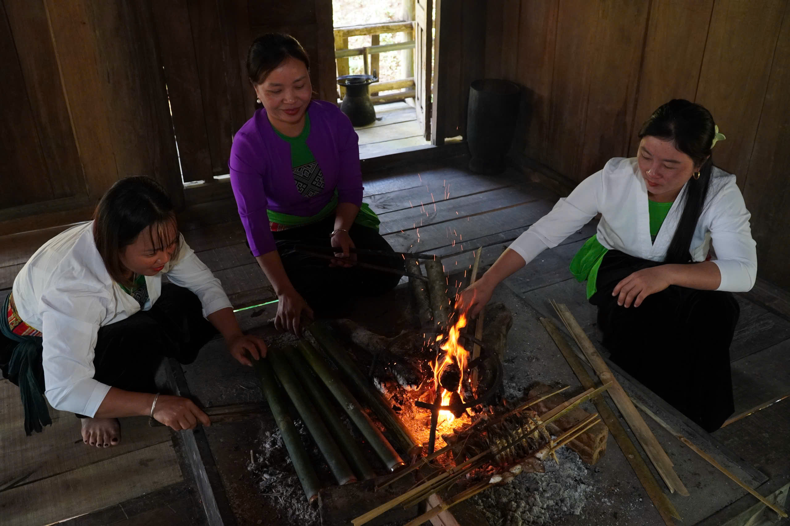 Những người giữ lửa cho ẩm thực Mường - 4