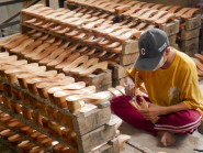 Làng nghề Việt: Nâng tầm di sản, kết nối thương mại và kinh tế xanh