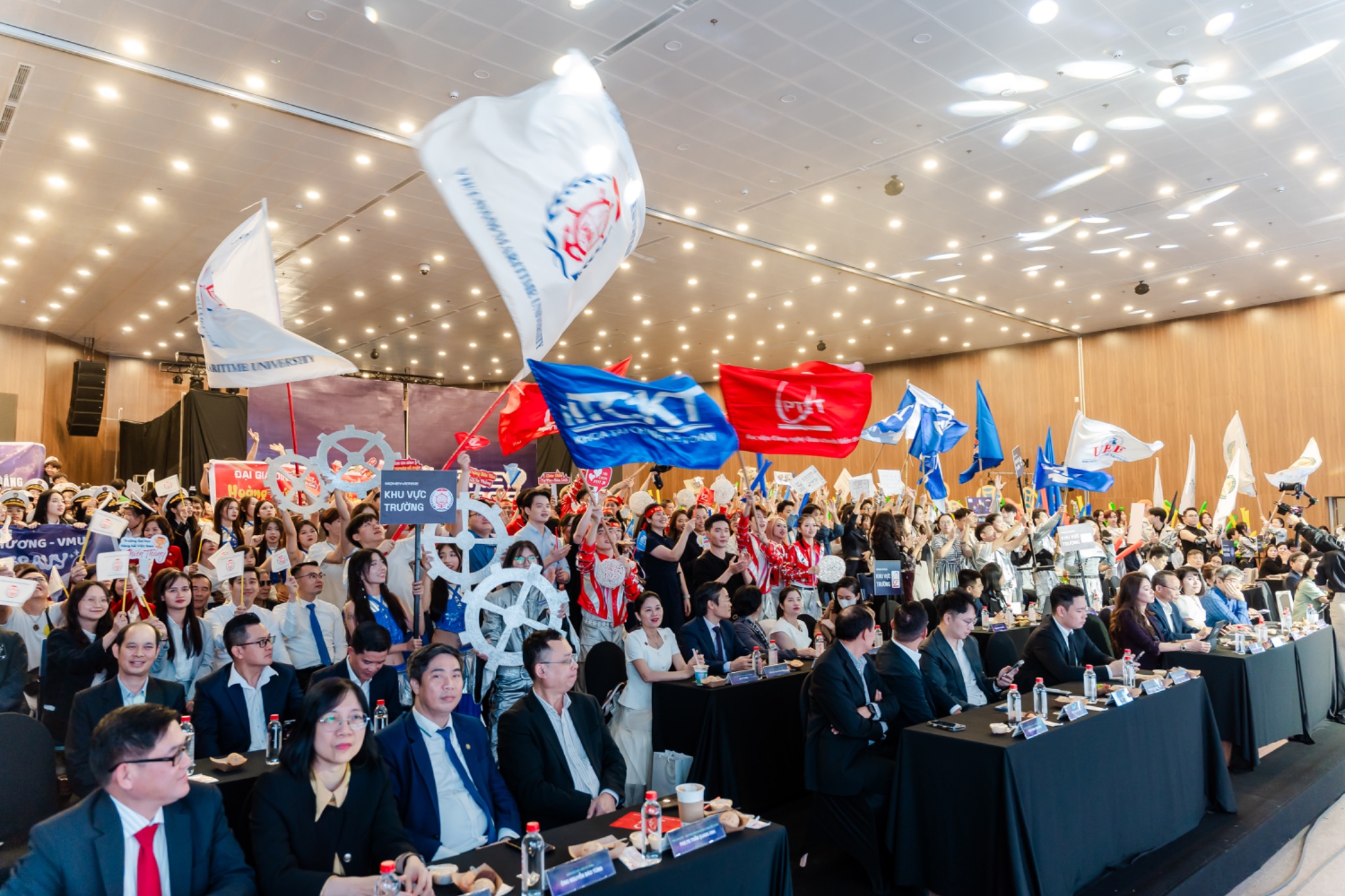 Chung kết The Moneyverse 2025: Khi công nghệ, tri thức và bản lĩnh hội tụ - 2