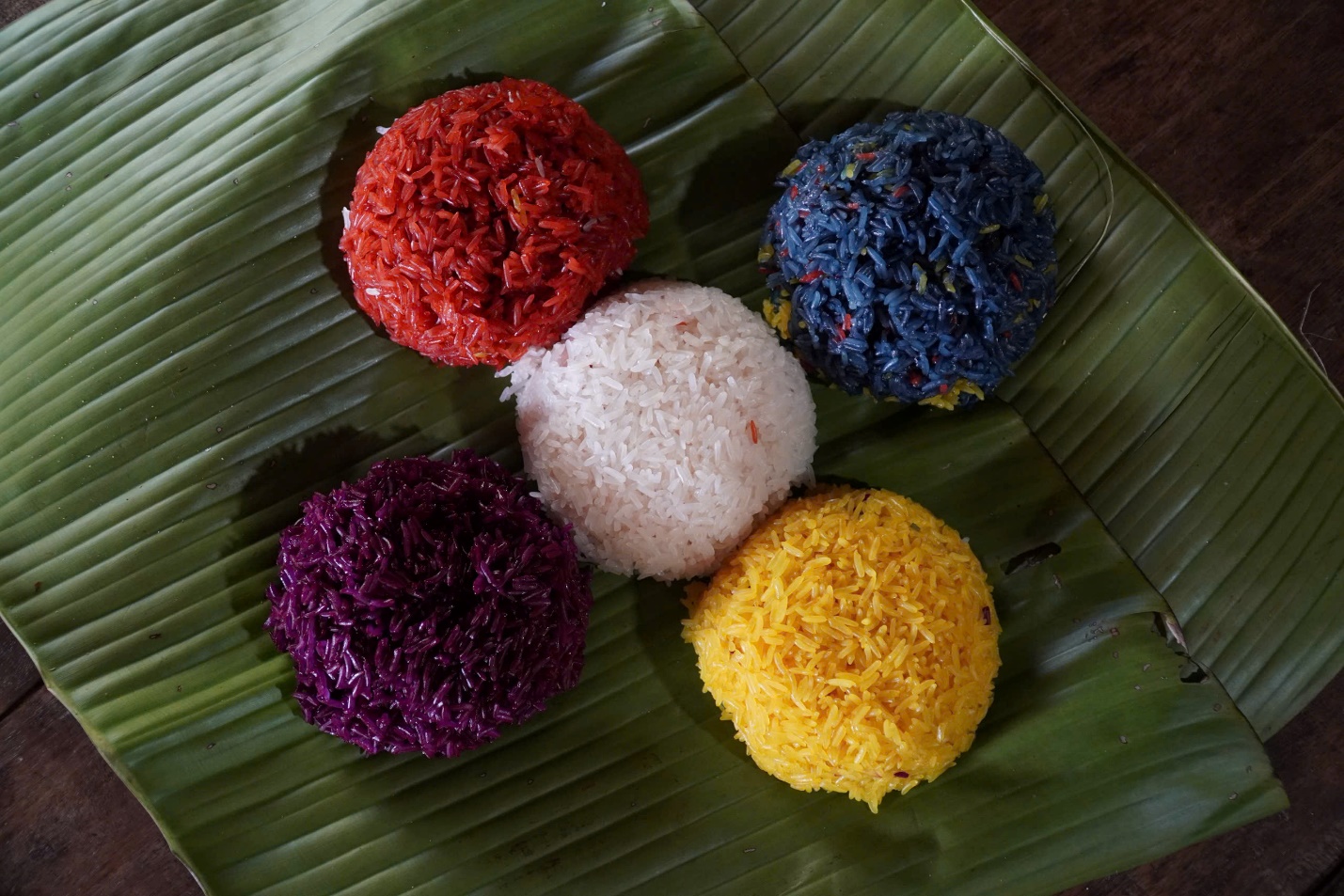 Những người giữ lửa cho ẩm thực Mường - 1