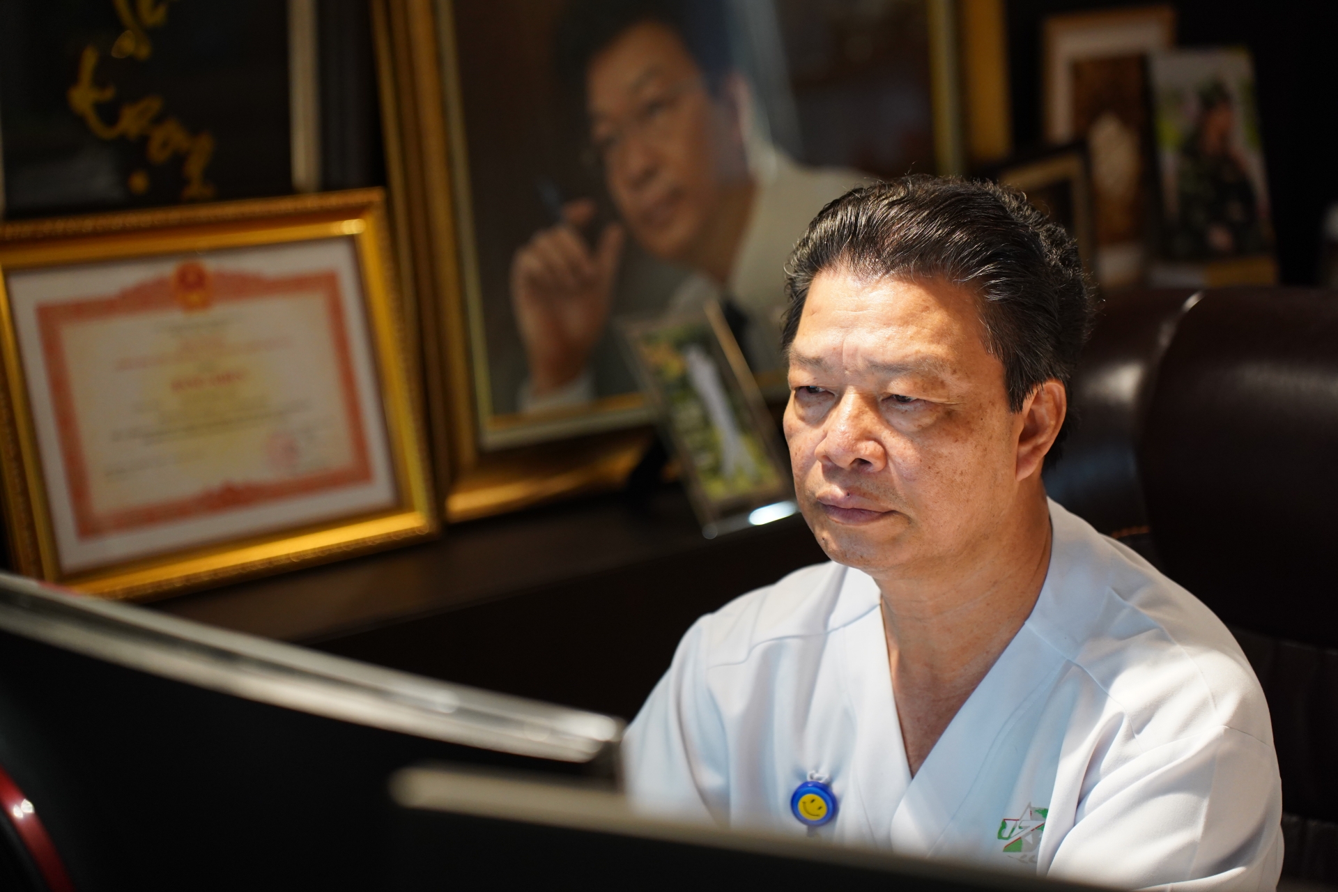 PGS.TS.TTND Nguyễn Hồng Sơn: 'Tượng đài tưởng niệm các nạn nhân COVID-19 không chỉ là công viên' - 11