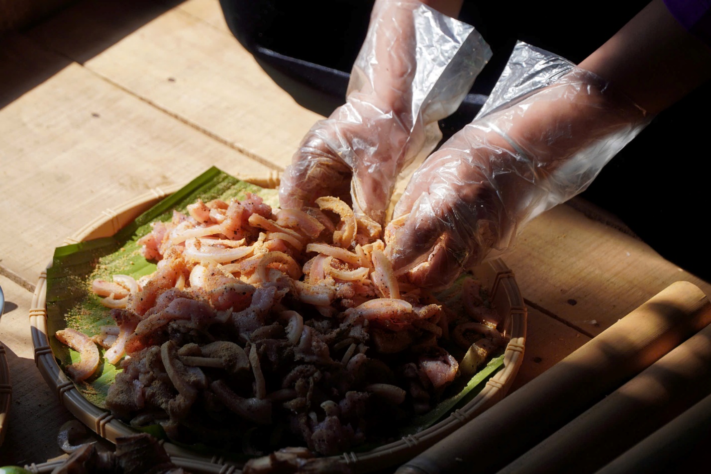 den kha cuu “cham” vao tung my thuc - 3