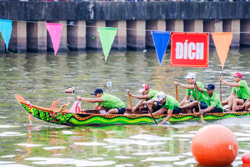 Khởi động mùa tranh tài đua ghe Ngo trên kênh Nhiêu Lộc – Thị Nghè - 1