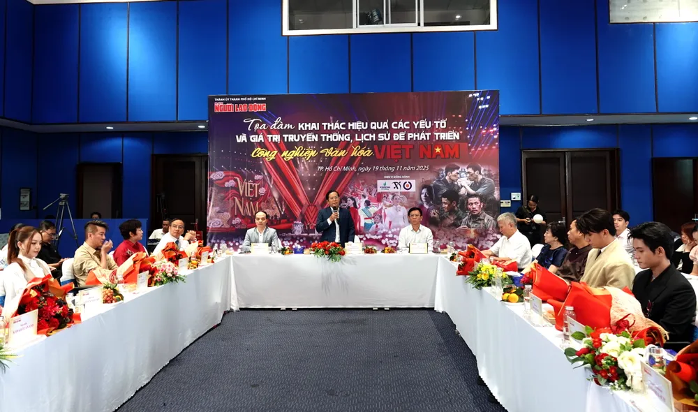 Khai thác di sản lịch sử để ‘xuất khẩu văn hóa’ và hút khách du lịch - 1