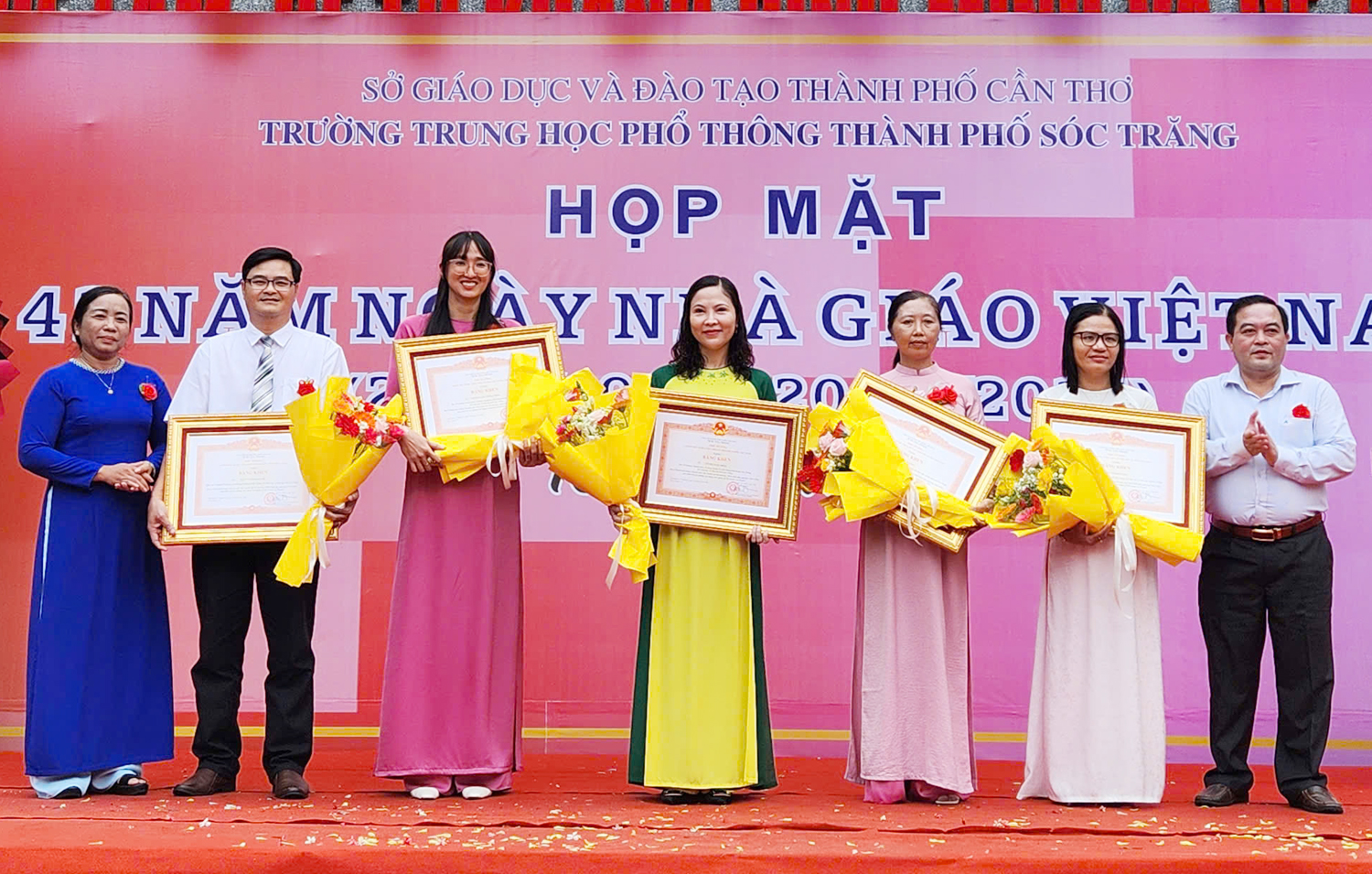 Ngày hội tôn vinh giá trị người thầy - 6