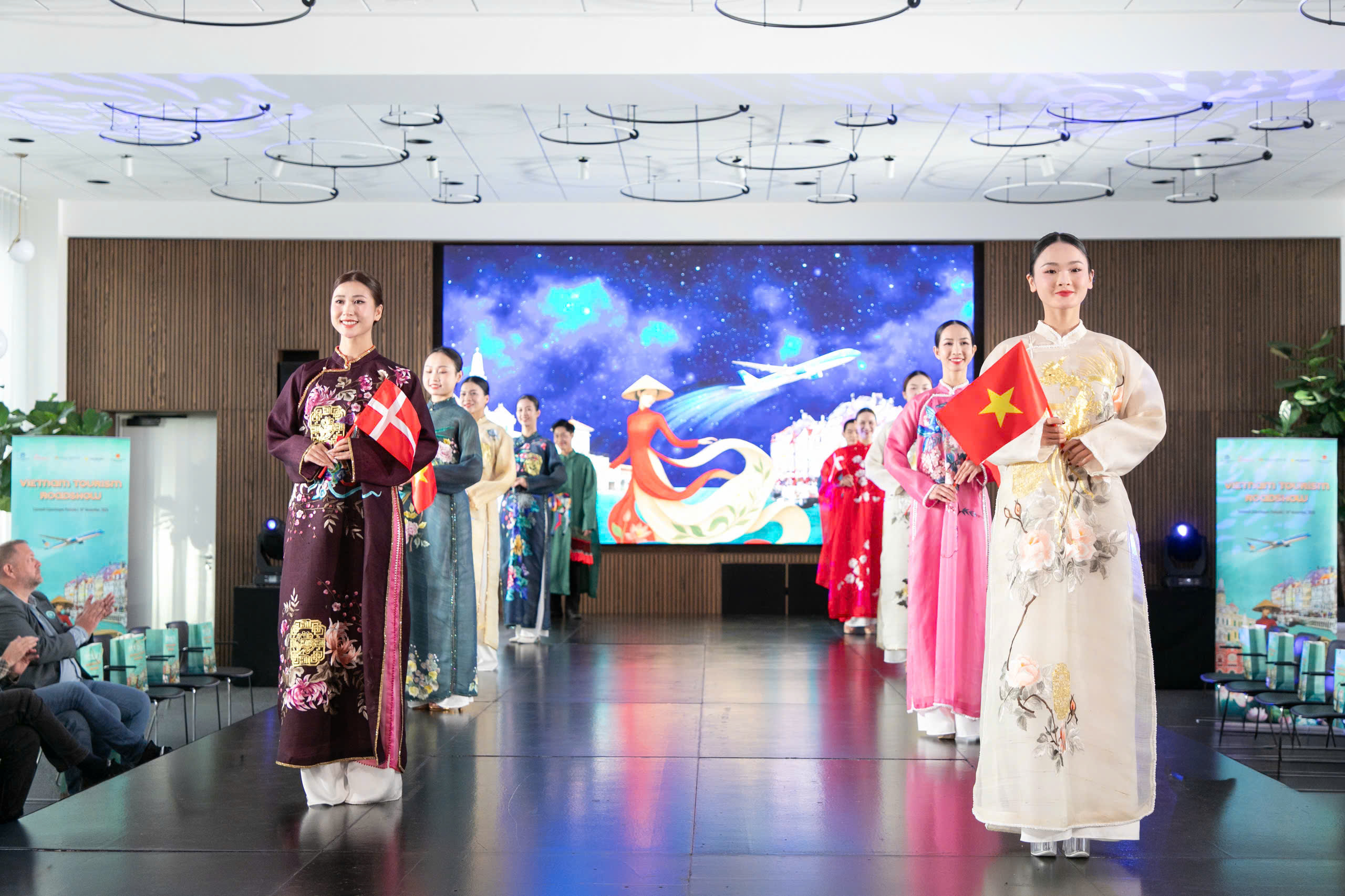 Saigontourist Group - Vietnam Airlines - Sở Du lịch TP.HCM xúc tiến du lịch Việt Nam tại Đan Mạch - 4