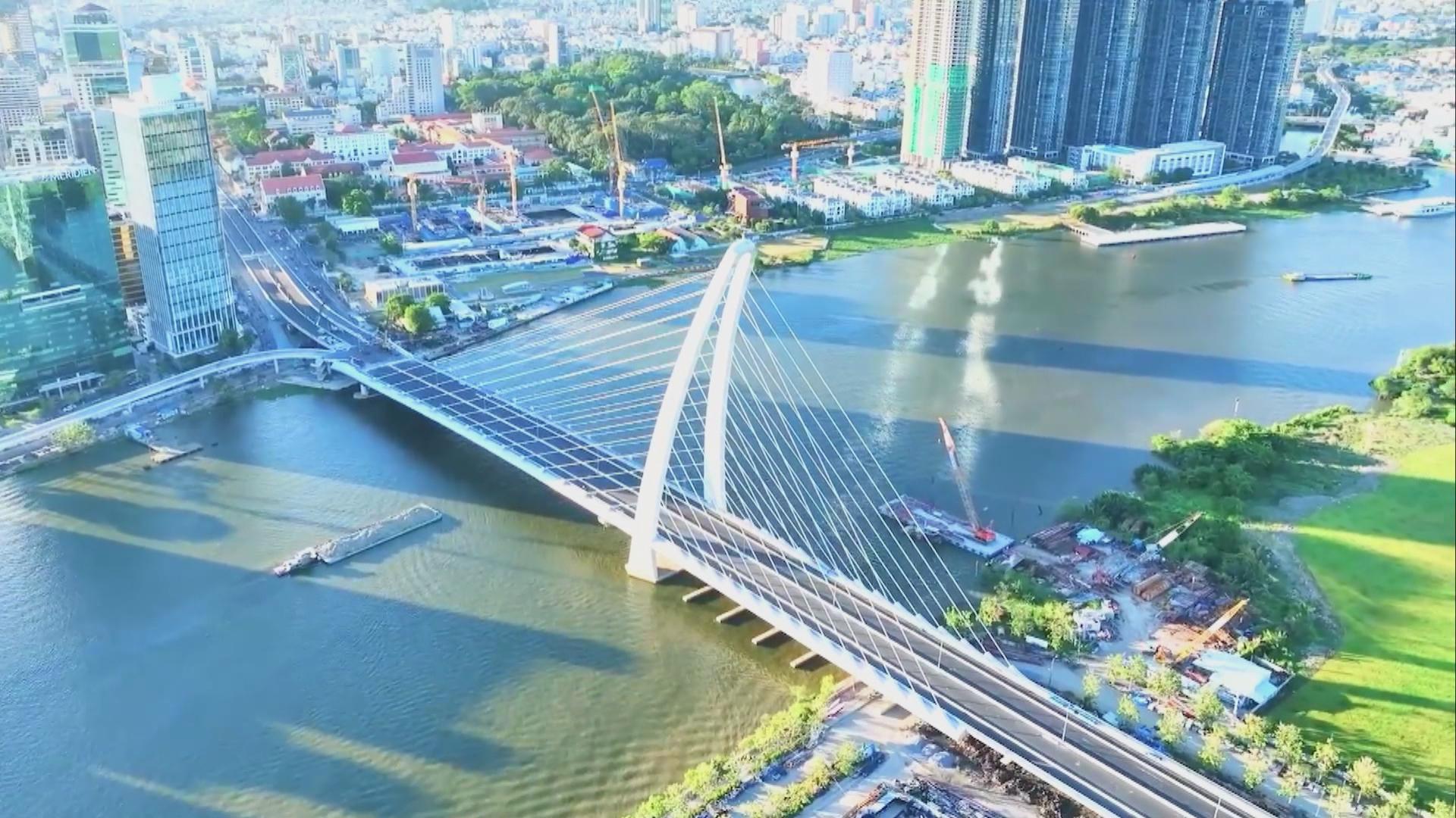 tu chiec hop sandbox den xa lo the che: giac mo vuot nguong cua tp.hcm - 3