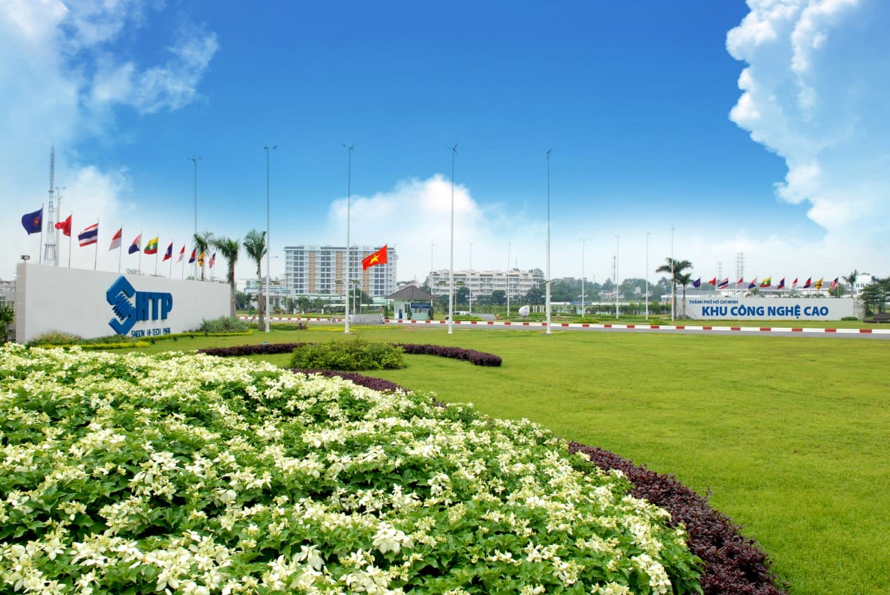 tu chiec hop sandbox den xa lo the che: giac mo vuot nguong cua tp.hcm - 9