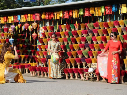 Từ 'Mệ Tuyết' đến làng hương Thủy Xuân: Bài học 'thổi hồn' du lịch cho làng nghề TP.HCM