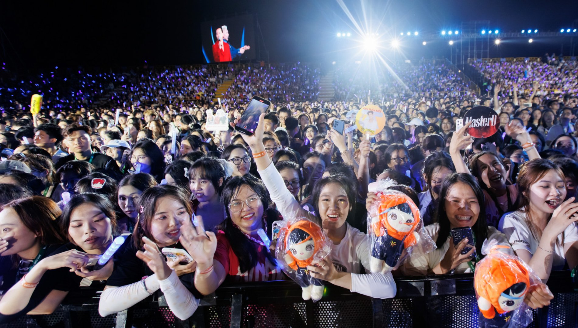 Vì sao các thương hiệu lớn tăng cường tài trợ concert? Bài học từ 'Anh Trai Say Hi' - 2