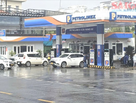  - Đà Lạt: Cửa hàng xăng dầu trở lại thông thoáng sau cơn 'đổ xô' tích trữ nhiên liệu