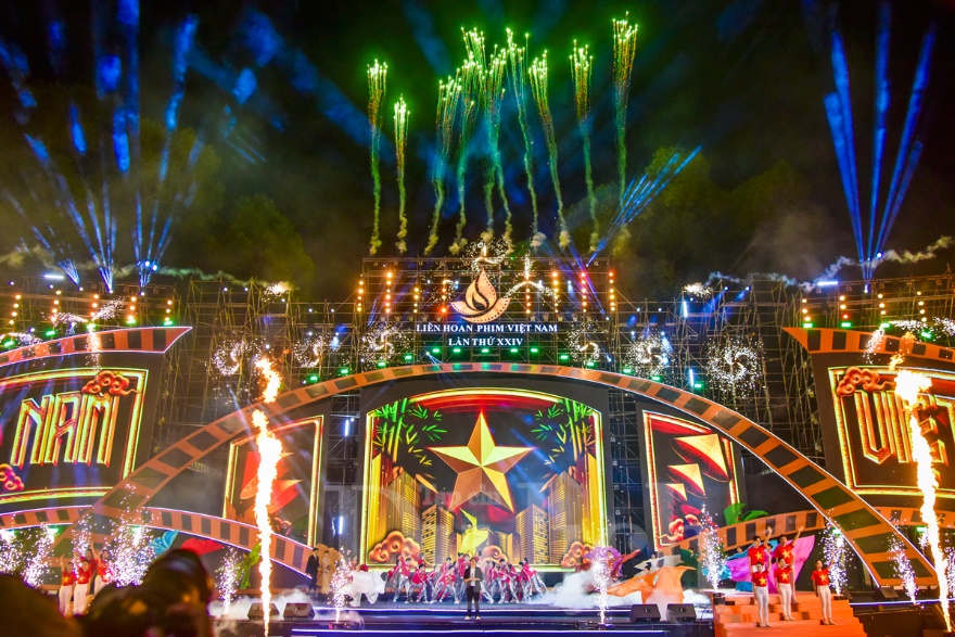 TP.HCM bừng sáng đêm chính thức trở thành Thành phố sáng tạo điện ảnh UNESCO - 3