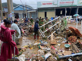  - Mưa lũ gây thiệt hại lớn cho Lâm Đồng