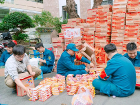  - TP.HCM hỗ trợ toàn diện cho Khánh Hòa sau mưa lũ