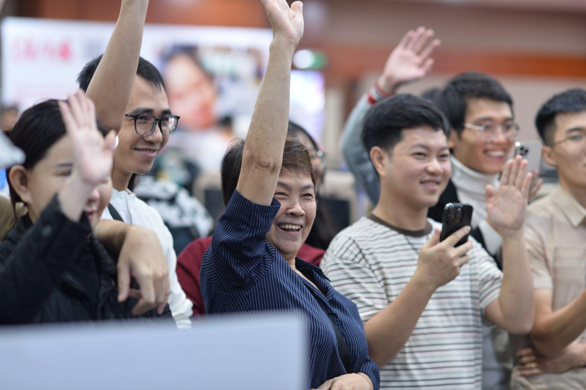 2 bé mèo Anh lông ngắn đăng quang trở thành Hoa hậu mèo FFF tại Việt Nam - 6