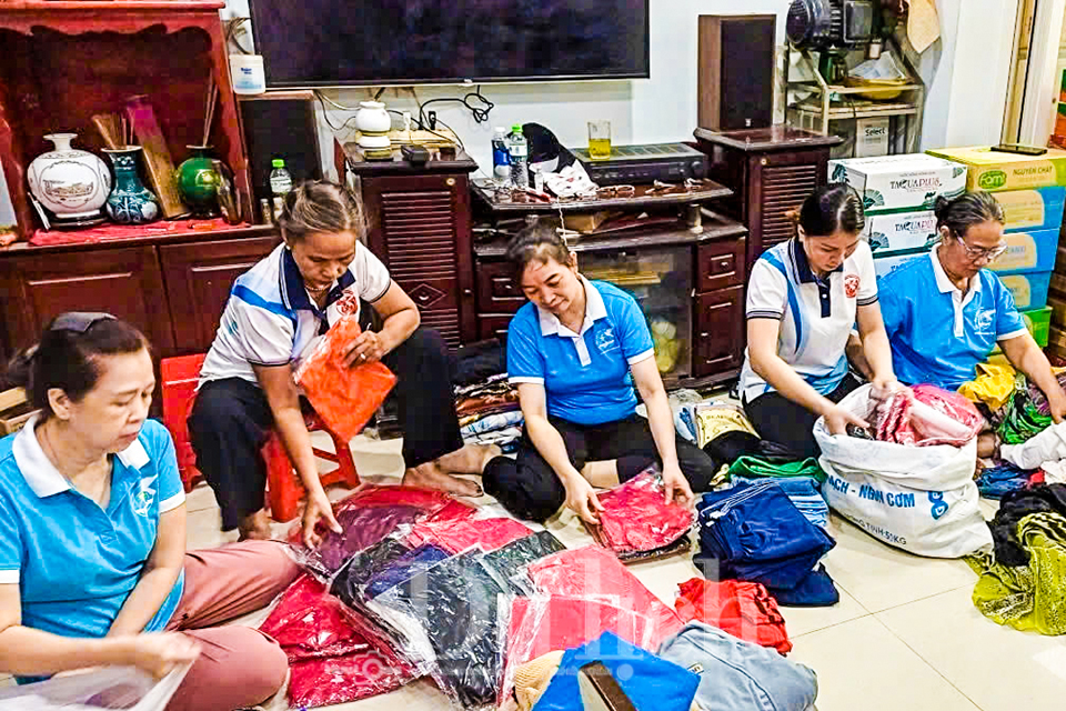 Quá tải các điểm tiếp nhận, TP.HCM triển khai ngay Chương trình tái thiết miền Trung - 4