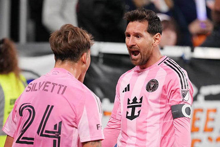 Video bóng đá Cincinnati - Inter Miami: Messi đánh đầu ghi bàn (MLS Playoff) - 1