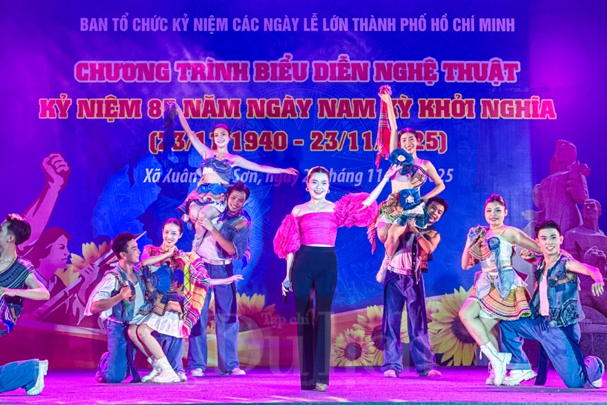 Đêm huyền diệu sống lại hào khí Nam Kỳ khởi nghĩa - 11