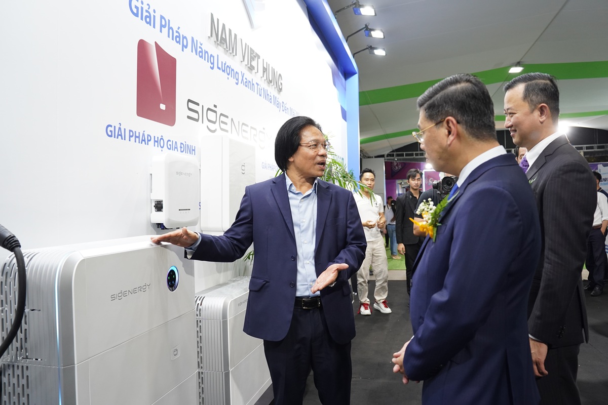 TPHCM khai mạc GRECO 2025: Bứt phá tăng trưởng xanh với nền tảng AI và công nghệ 4.0 - 2