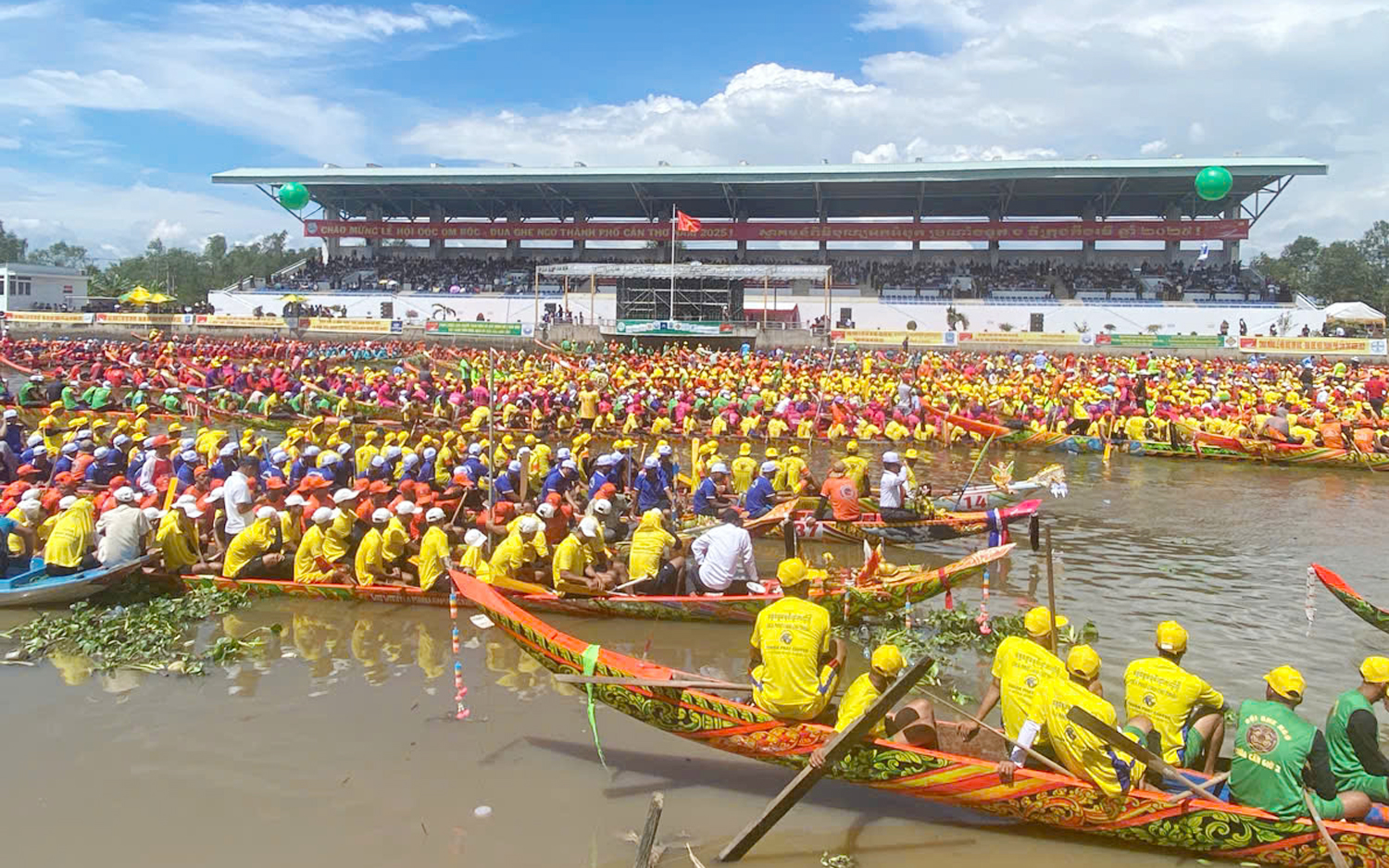 Bảo tồn, phát huy giá trị văn hóa truyền thống tốt đẹp của các dân tộc thiểu số gắn với phát triển du lịch - 2