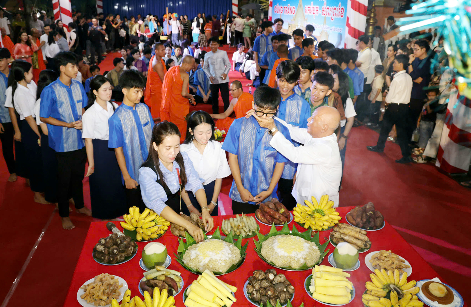 Bảo tồn, phát huy giá trị văn hóa truyền thống tốt đẹp của các dân tộc thiểu số gắn với phát triển du lịch - 5