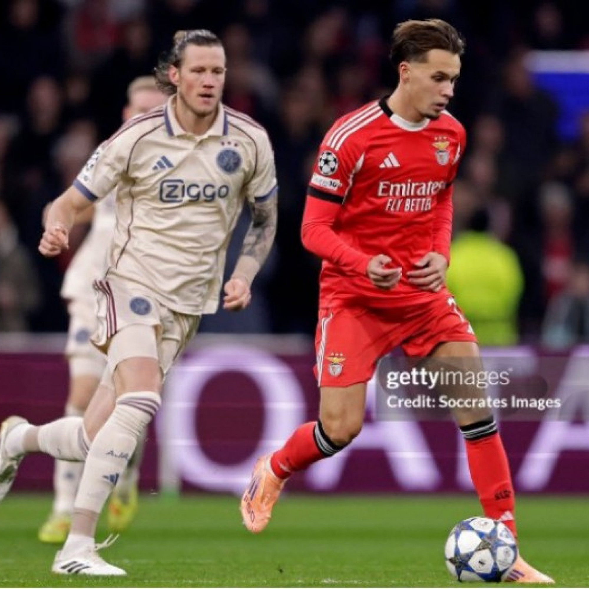  - Trực tiếp bóng đá Ajax - Benfica: Chủ nhà vùng lên (Cúp C1)