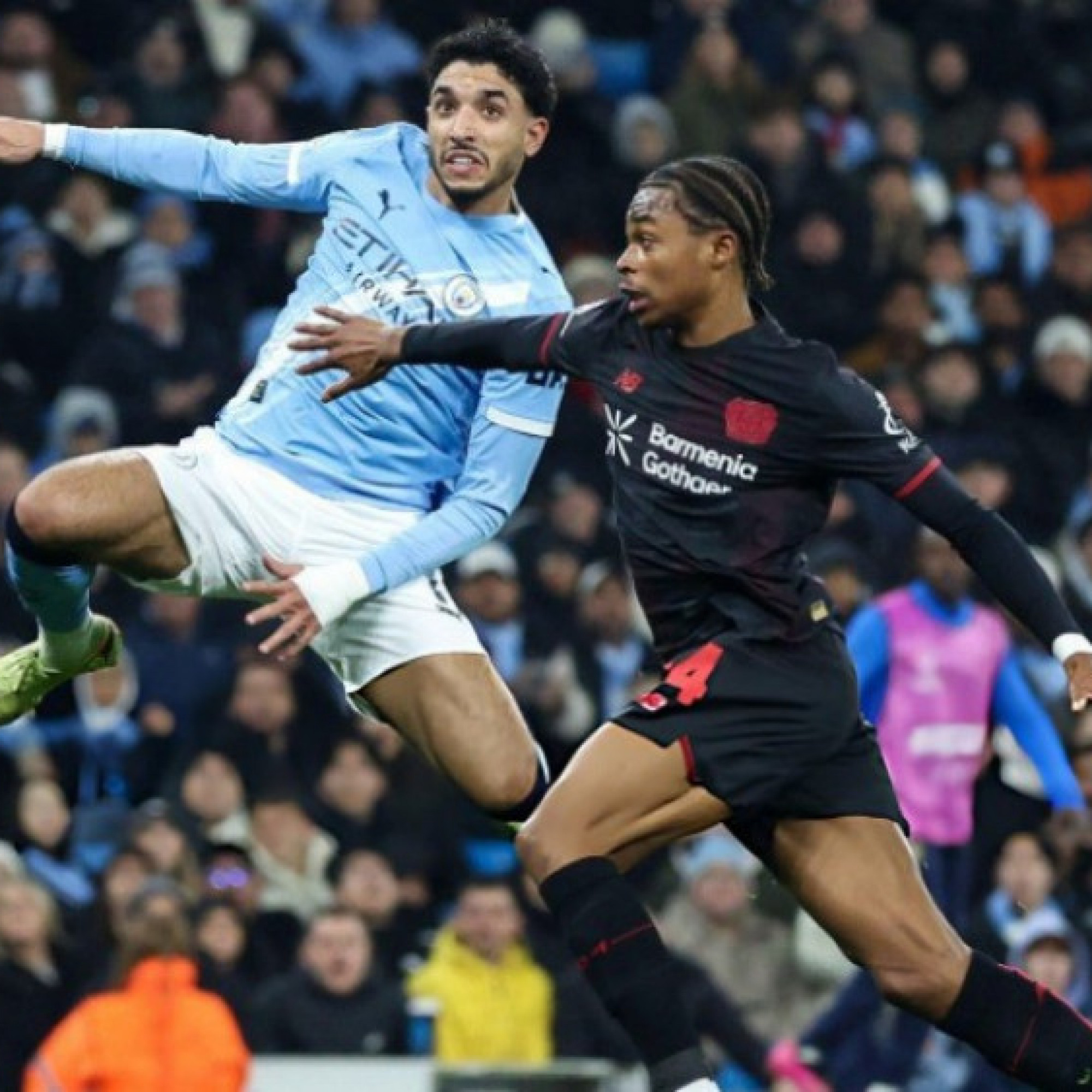  - Nóng bảng xếp hạng Cúp C1: Chelsea bay vào top 4, Barcelona - Man City tụt mấy hạng?