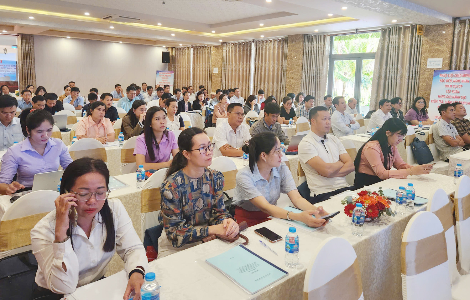 Tập huấn kiểm tra, giám sát công tác bảo tồn, phát huy văn hóa các dân tộc - 5