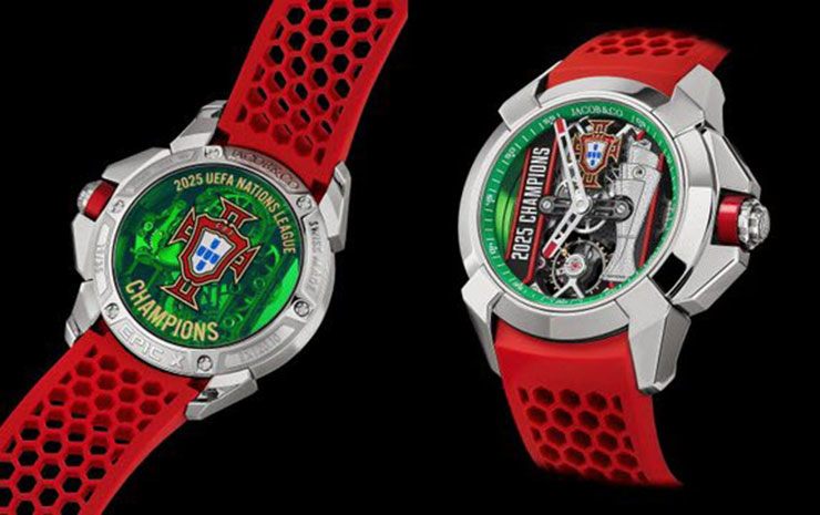 Ronaldo tặng đồng hồ đắt tiền cho toàn đội Bồ Đào Nha, bao gồm cả Jota - 2