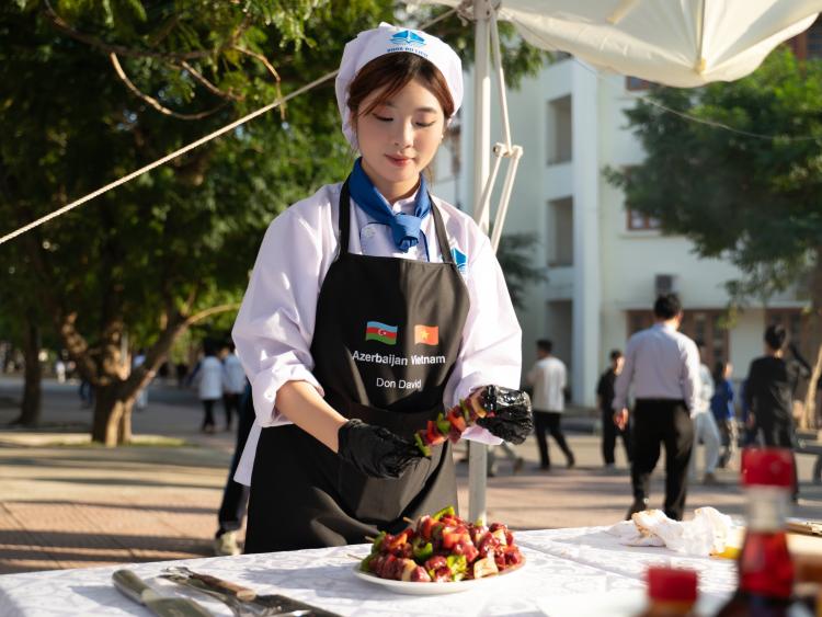 Thưởng thức ẩm thực nướng hàng đầu của Azerbaijan