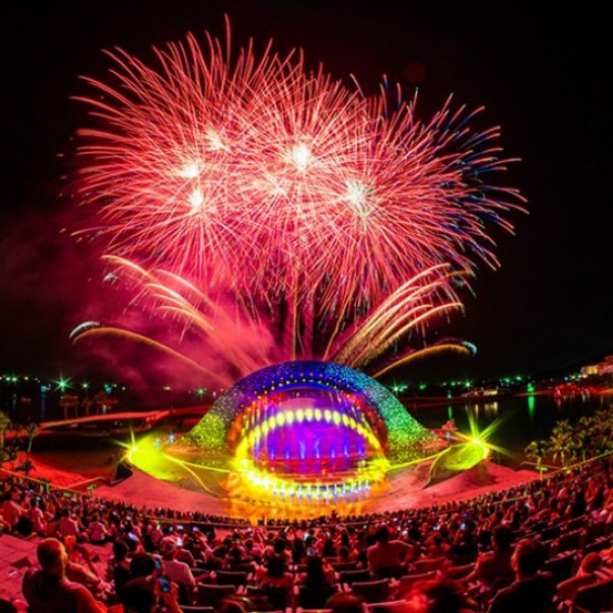 Không khí Giáng sinh ngập tràn Thị trấn Hoàng Hôn, Phú Quốc mùa đẹp nhất năm