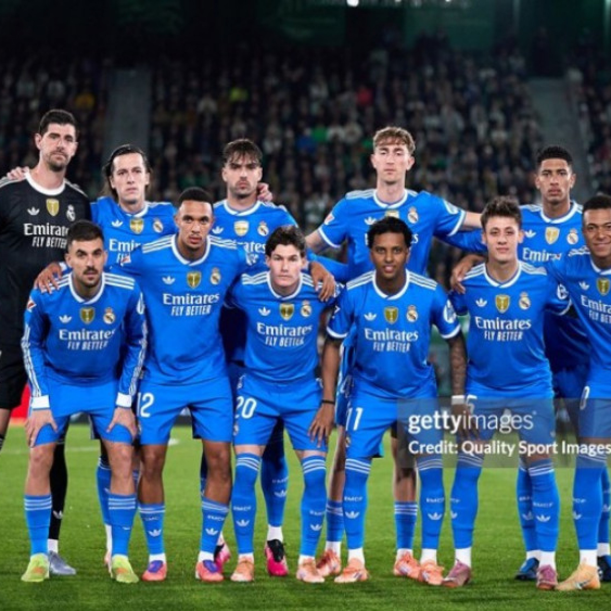  - Benzema và huyền thoại La Liga chỉ ra sai lầm khiến Real Madrid sa sút