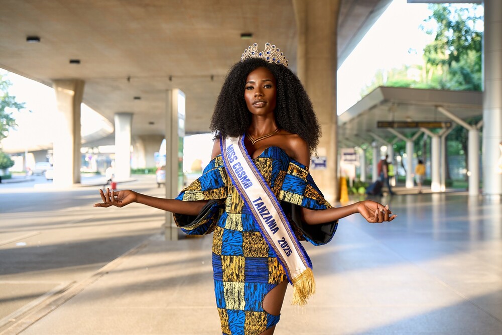 Dàn Hoa hậu quốc tế đổ bộ Việt Nam, sẵn sàng chinh phục vương miện Miss Cosmo 2025 - 1