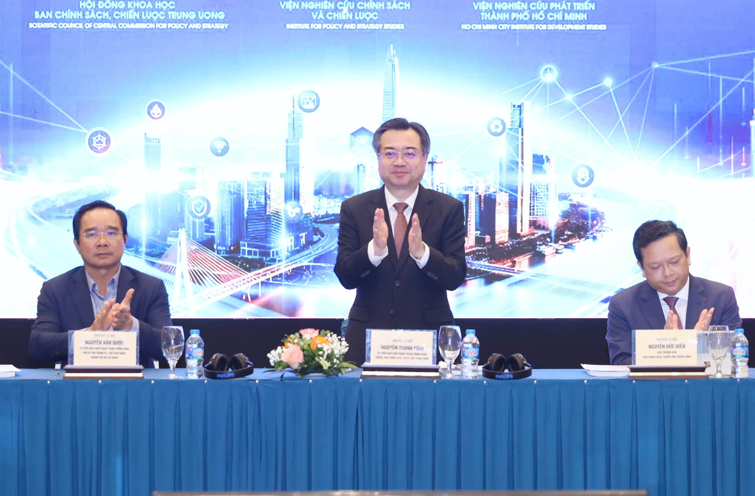 Chủ tịch UBND TP Nguyễn Văn Được: TP.HCM cần 'có áo mới, đủ rộng, đủ đẹp, đủ mạnh' - 1