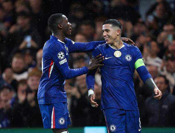 Arsenal đọ tài Chelsea: 3 tiền vệ 100 triệu bảng "xắt ra miếng", đại chiến đáng chờ đợi - 2