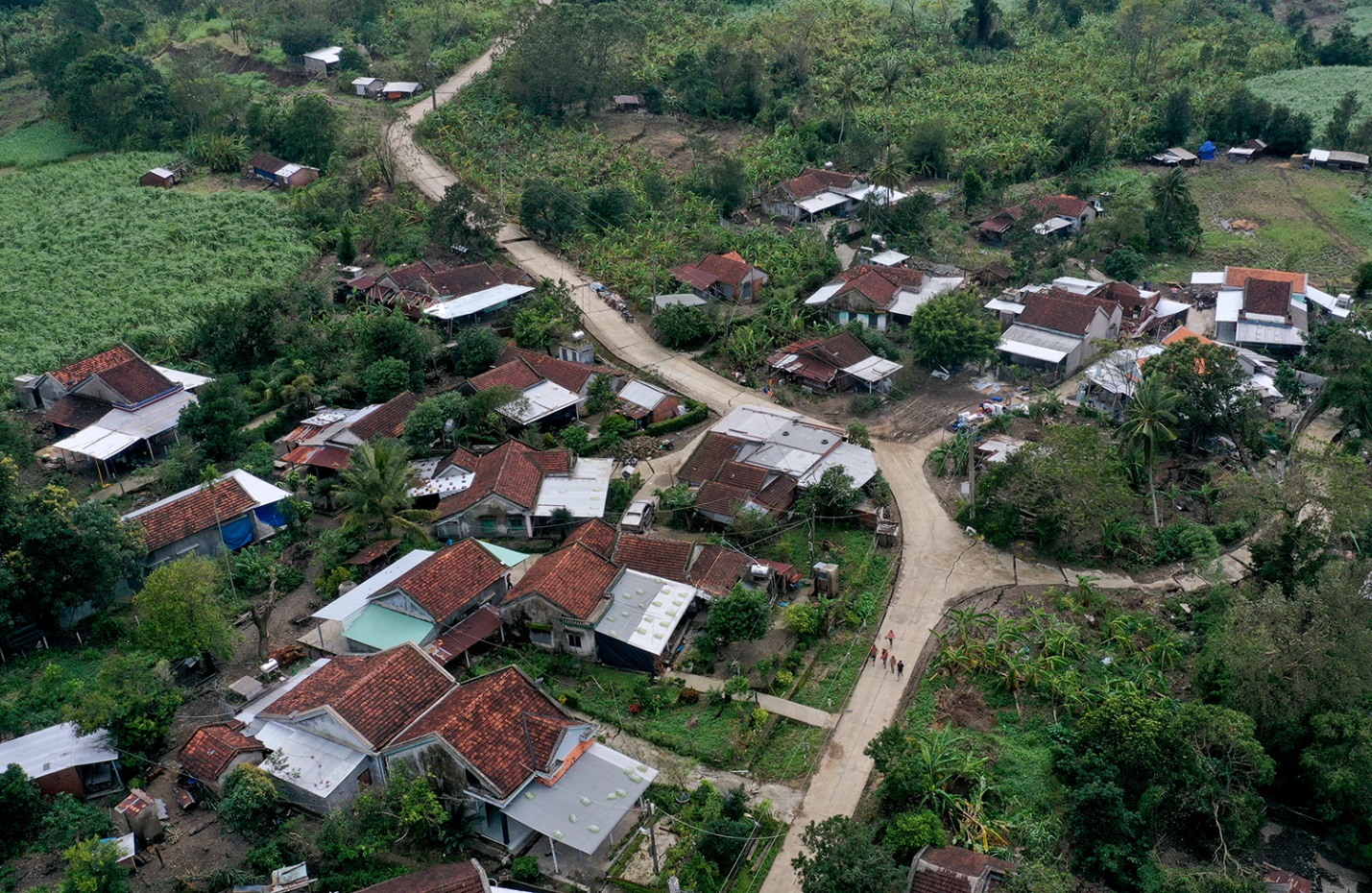 khu dan cu nut toac, ca lang so tan khong dam tro ve nha - 1
