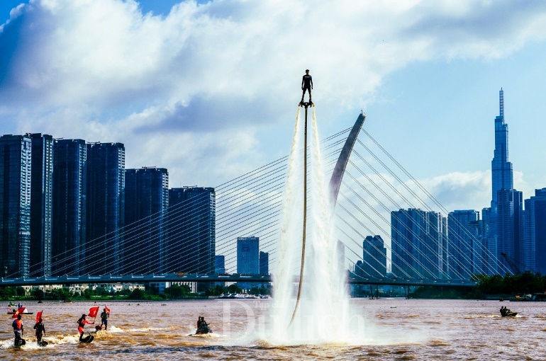 Lễ hội Sông nước TP.HCM lần 3 hoãn sang năm 2026 - 3