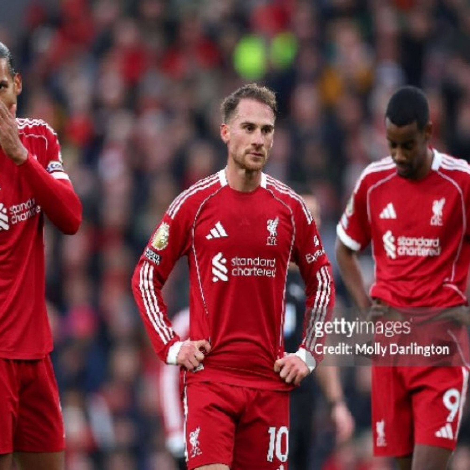  - Liverpool khủng hoảng: Van Dijk lên tiếng giải tỏa áp lực cho HLV Slot