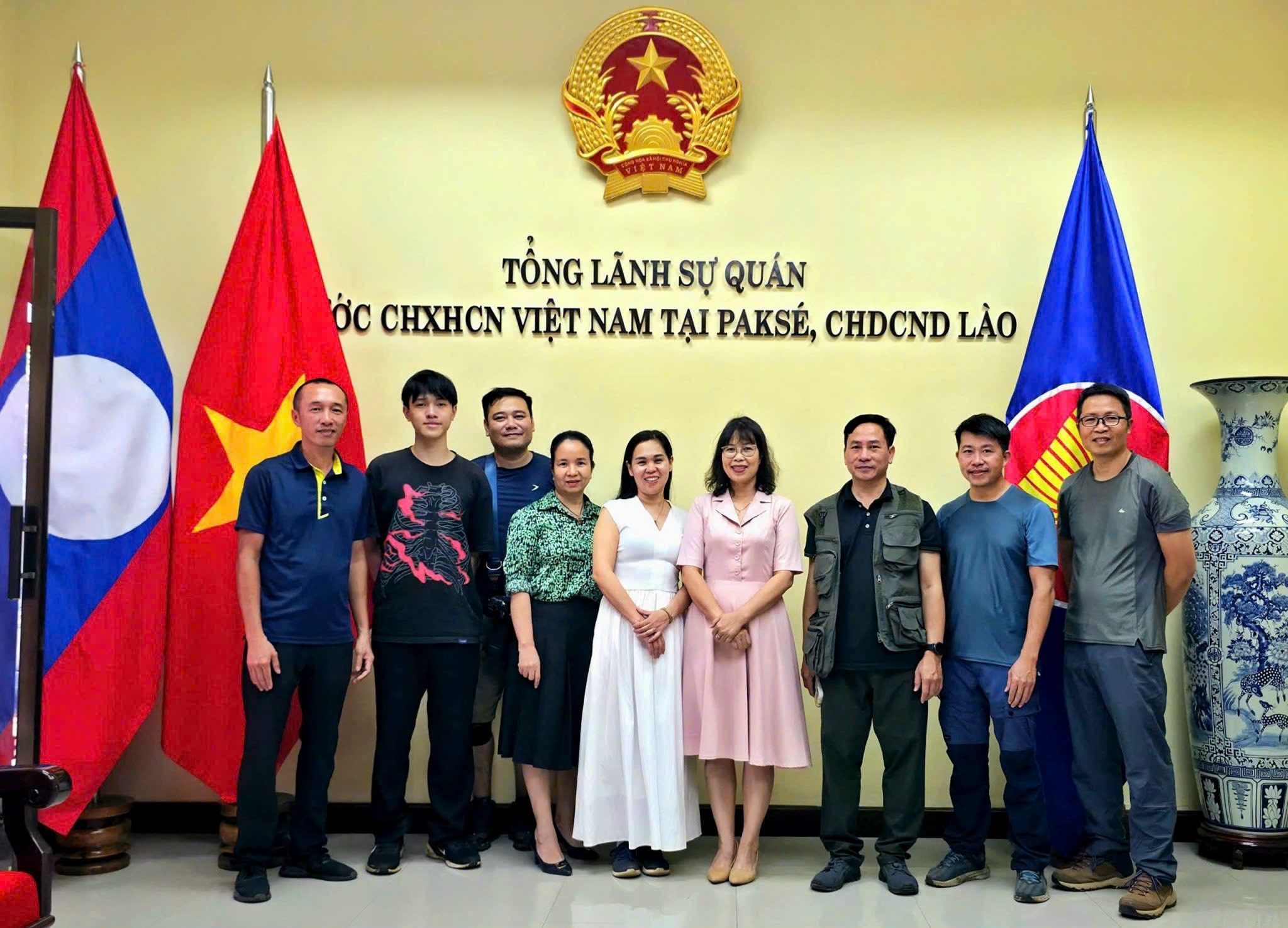 Sắc màu 'xứ sở triệu voi' qua ống kính nhiếp ảnh gia Việt - 1