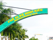 Tổ chức lại phố đi bộ Ninh Kiều thành một hoạt động văn hóa về đêm đặc sắc