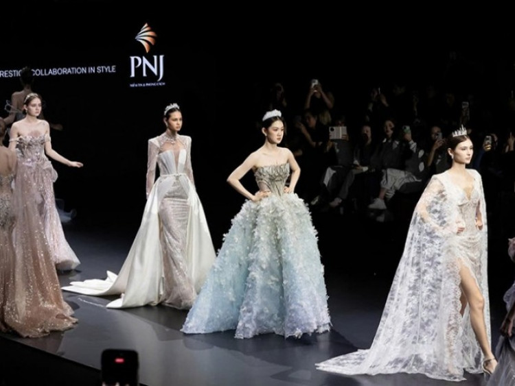 PNJ và Linh Nga Couture lan tỏa tinh hoa Việt tại Tuần lễ Thời trang Cưới Sanya