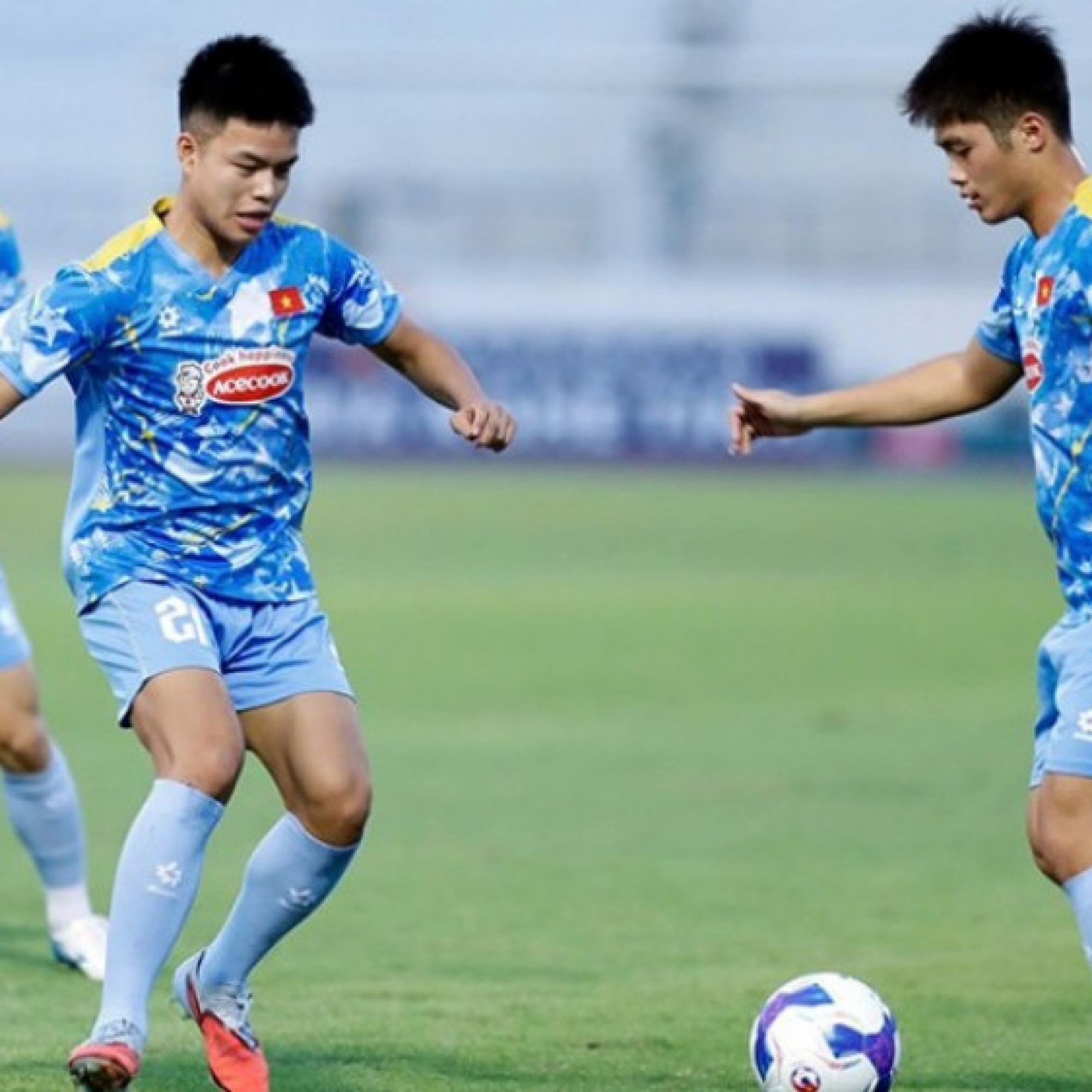  - U22 Việt Nam chốt danh sách đá SEA Games, thầy Kim loại 5 cầu thủ là ai?