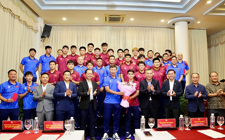 U22 và ĐT nữ Việt Nam được thưởng nóng nửa tỉ đồng trước SEA Games - 2
