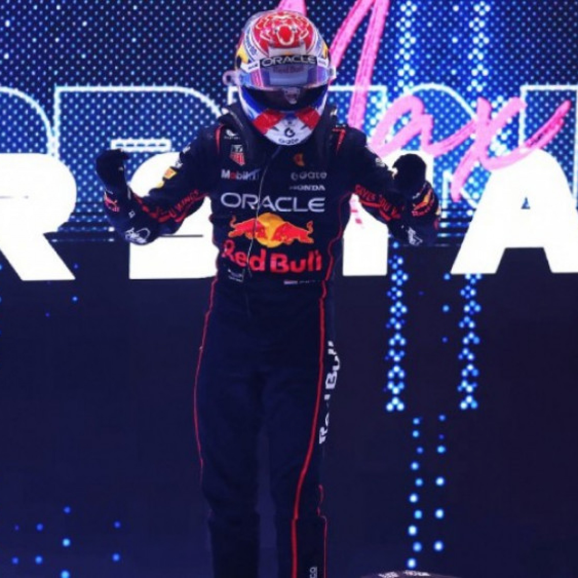  - Đua xe F1, Qatar GP: Verstappen lật ngược thế cờ chiến thuật tài tình tại Lusail