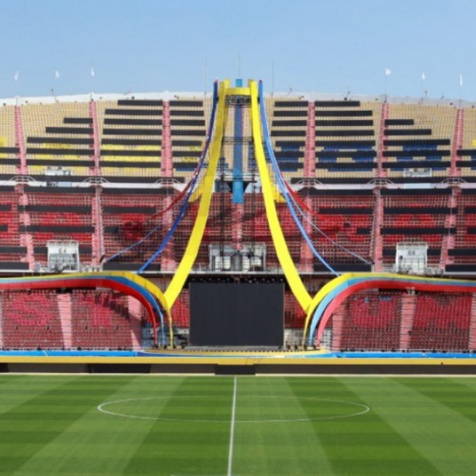  - Ngắm sân bóng 5 vạn chỗ ngồi U22 Việt Nam tranh HCV SEA Games